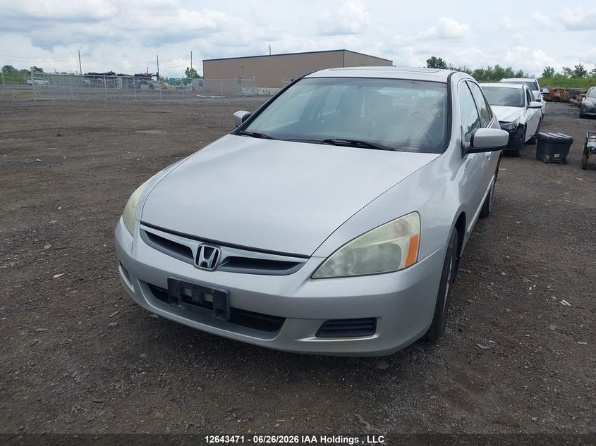2006 Honda Accord Se, Rear, IAAI, VIN 1HGCM563X6A801541 — photo 2