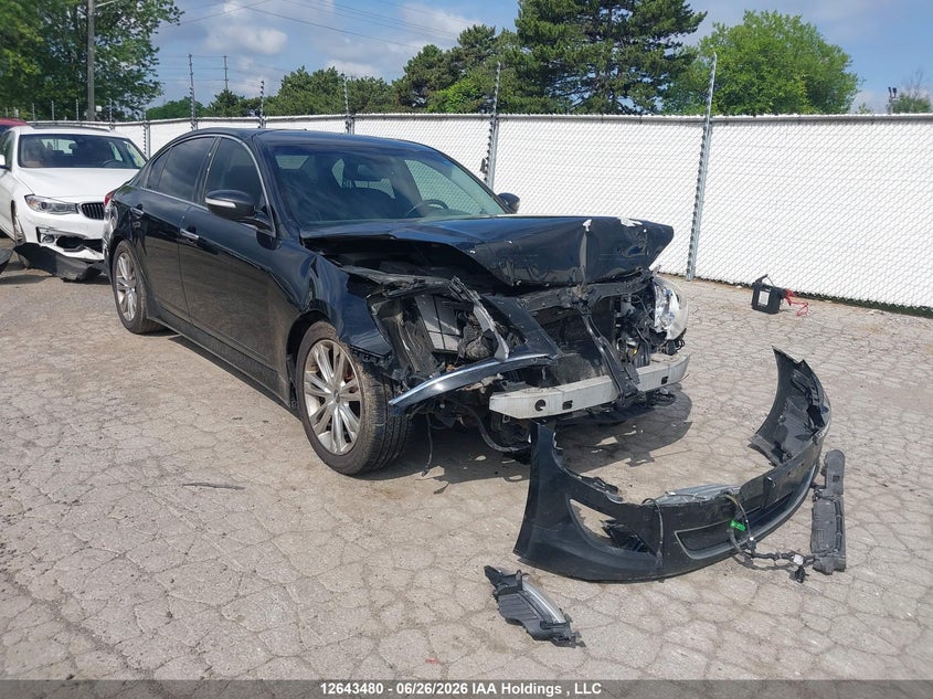 2013 Hyundai Genesis 3.8L VIN: KMHGC4DD3DU245069 Lot: 12643480
