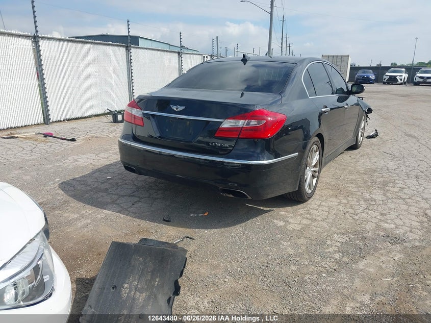 2013 Hyundai Genesis 3.8L VIN: KMHGC4DD3DU245069 Lot: 12643480