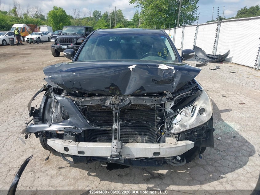 2013 Hyundai Genesis 3.8L VIN: KMHGC4DD3DU245069 Lot: 12643480
