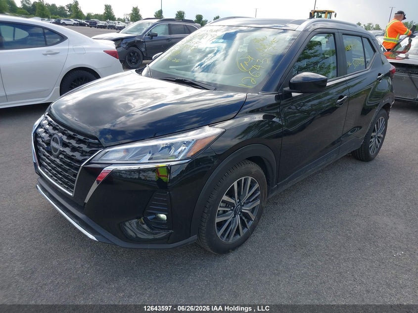 2025 Nissan Kicks, Rear, IAAI, VIN 3N1CP5CV2SL509058 — photo 2