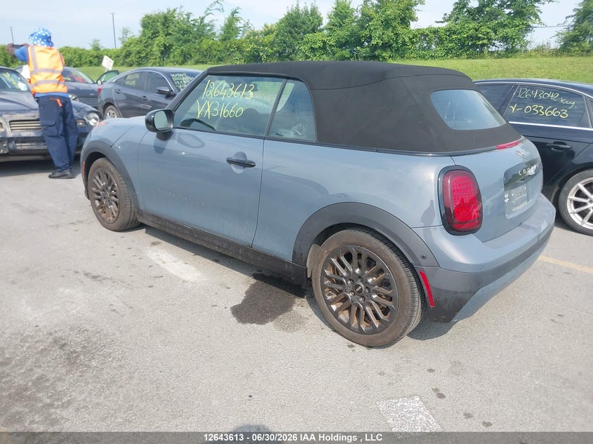Vin: wmw13gx04s2x31660, lot: 3044762, mini convertible cooper c 20253