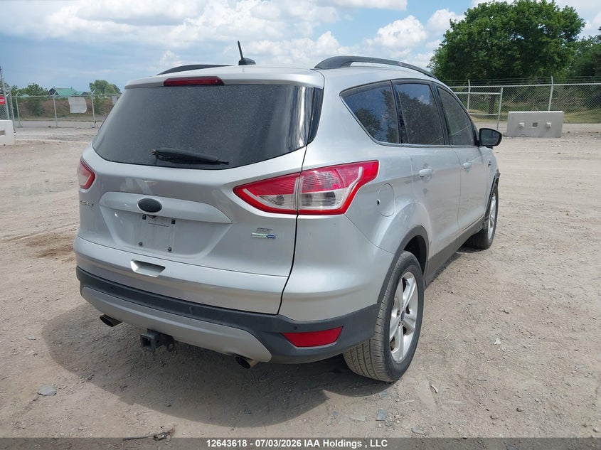Vin: 1fmcu9gx1fua47205, lot: 3044767, ford escape se 20154