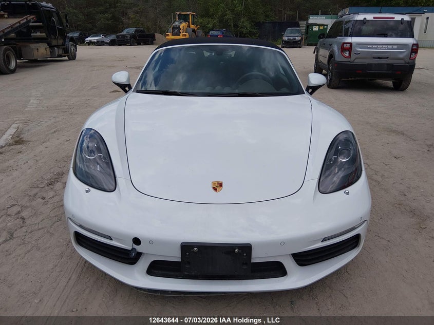 2018 Porsche 718 Boxster VIN: WP0CA2A82JS211006 Lot: 12643644