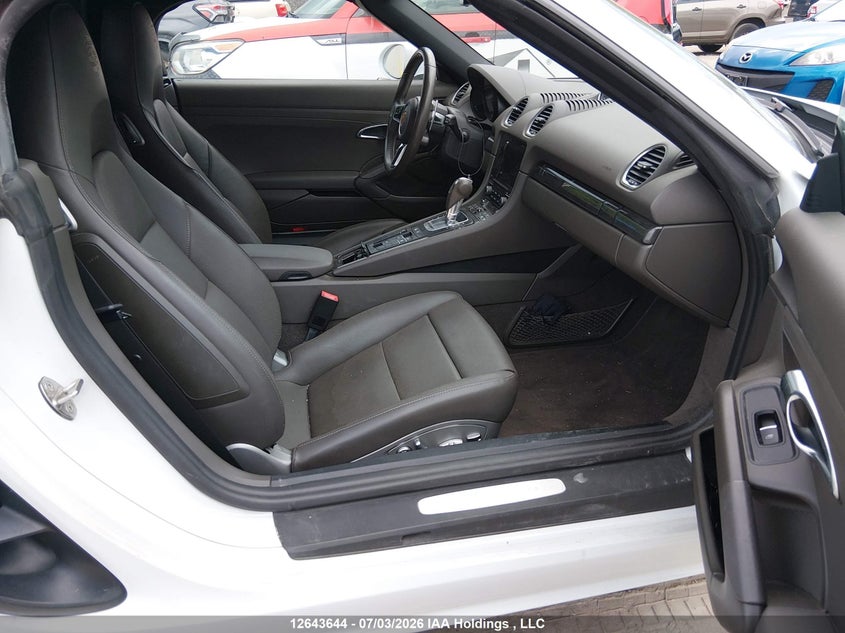 2018 Porsche 718 Boxster VIN: WP0CA2A82JS211006 Lot: 12643644