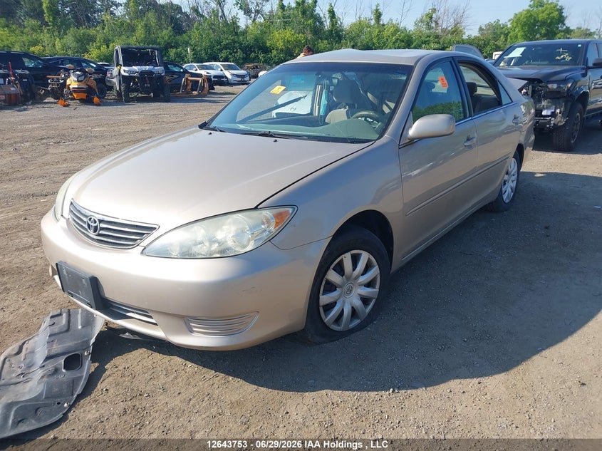 2005 Toyota Camry, Біо/хімія, IAAI, VIN 4T1BE32K55U942082 — фото 2
