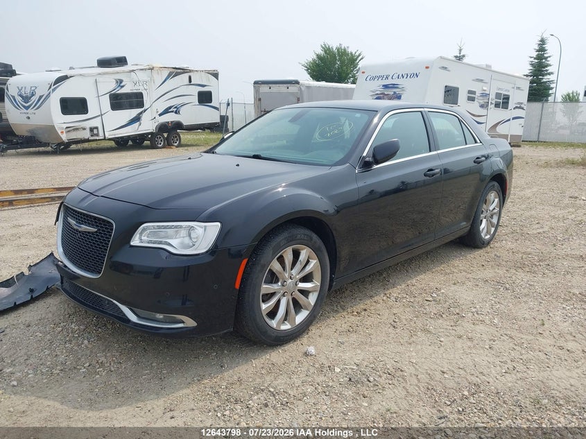 Vin: 2c3ccarg4hh513029, lot: 3044955, chrysler 300 limited 20172