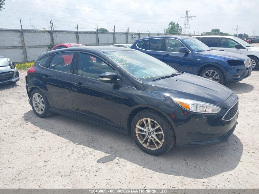2018 Ford Focus Se VIN: 1FADP3K2XJL213640 Lot: 12643869