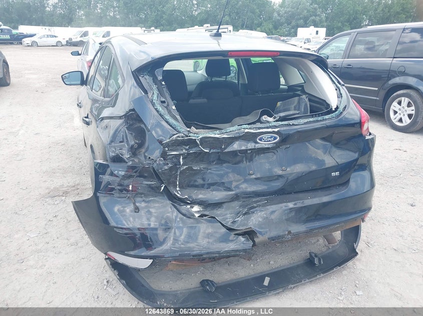 2018 Ford Focus Se VIN: 1FADP3K2XJL213640 Lot: 12643869
