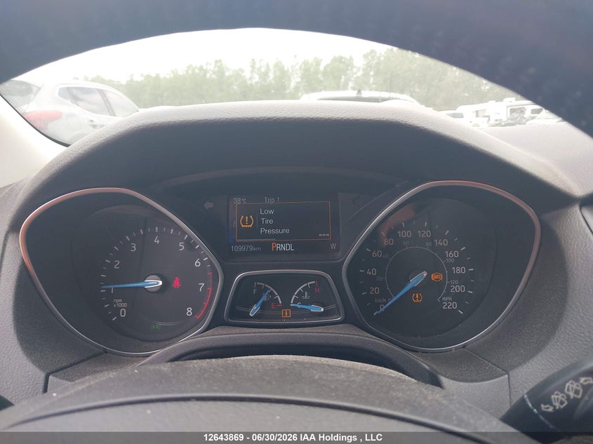 2018 Ford Focus Se VIN: 1FADP3K2XJL213640 Lot: 12643869