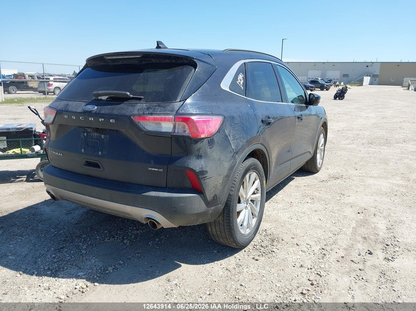 Vin: 1fmcu9dz4mub18769, lot: 3045073, ford escape titanium 20214