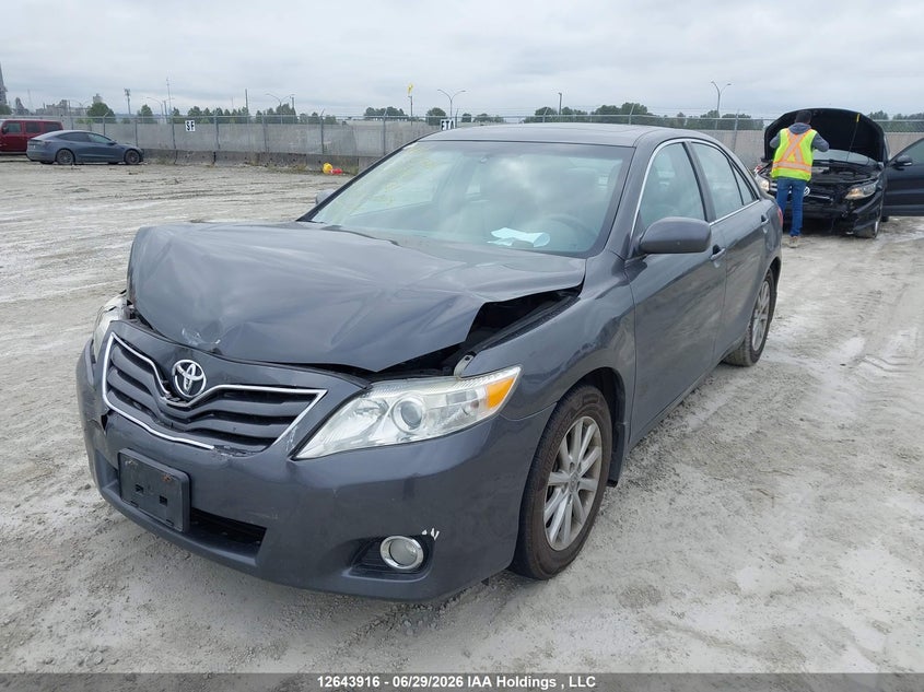 2011 Toyota Camry, Front, IAAI, VIN 4T1BF3EK0BU183331 — photo 2