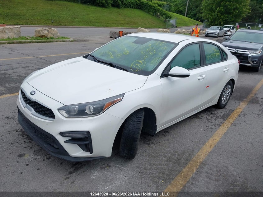 2019 Kia Forte, Water, IAAI, VIN 3KPF24AD0KE039999 — photo 2