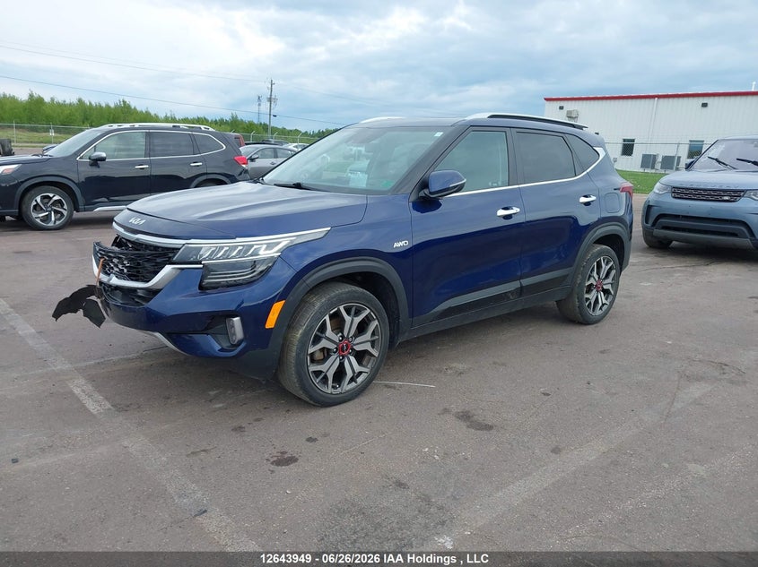 2022 Kia Seltos, Front, IAAI, VIN KNDETCA24N7264013 — photo 2