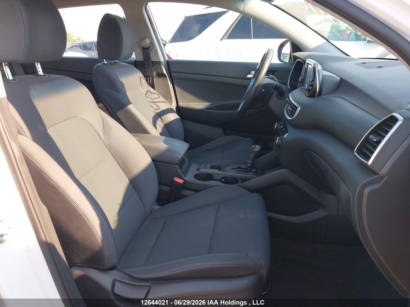 2019 Hyundai Tucson Limited/Sel/Sport/Ultimate/Value/Night VIN: KM8J3CALXKU892559 Lot: 12644021