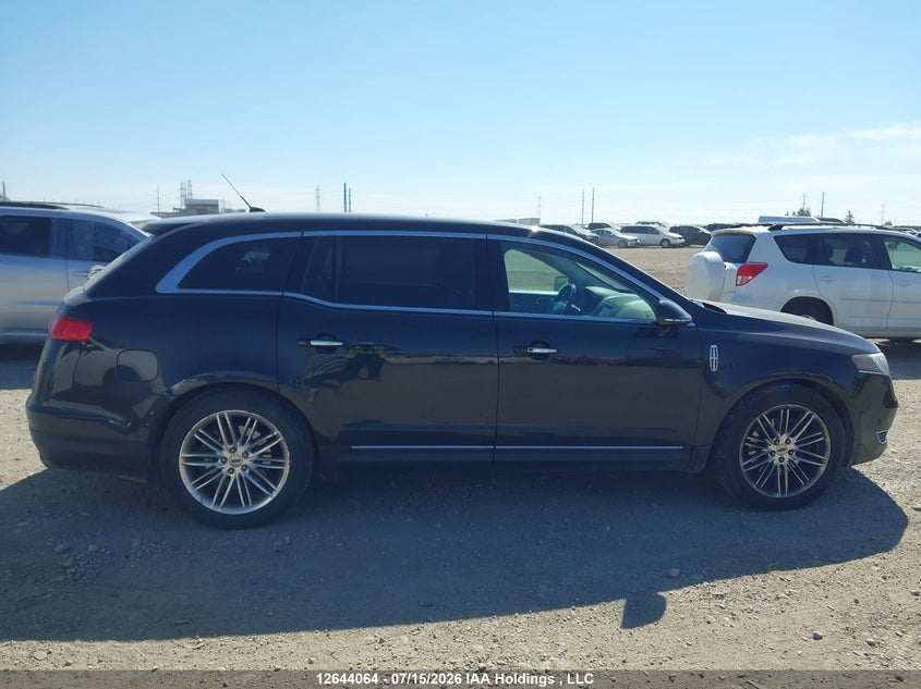 2013 Lincoln Mkt VIN: 2LMHJ5AT2DBL52605 Lot: 12644064