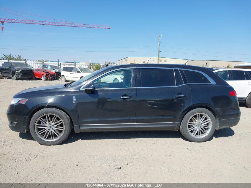 2013 Lincoln Mkt VIN: 2LMHJ5AT2DBL52605 Lot: 12644064