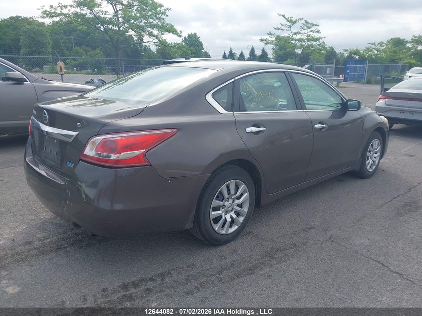 Vin: 1n4al3ap1dn404402, lot: 3045246, nissan altima 20134