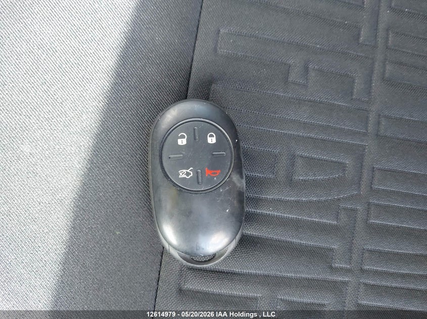 2025 Fiat 500E Bev Red VIN: ZFAFFAA43SX239608 Lot: 12614979X