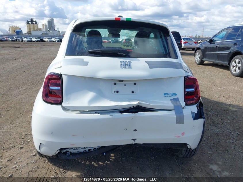 2025 Fiat 500E Bev Red VIN: ZFAFFAA43SX239608 Lot: 12614979X