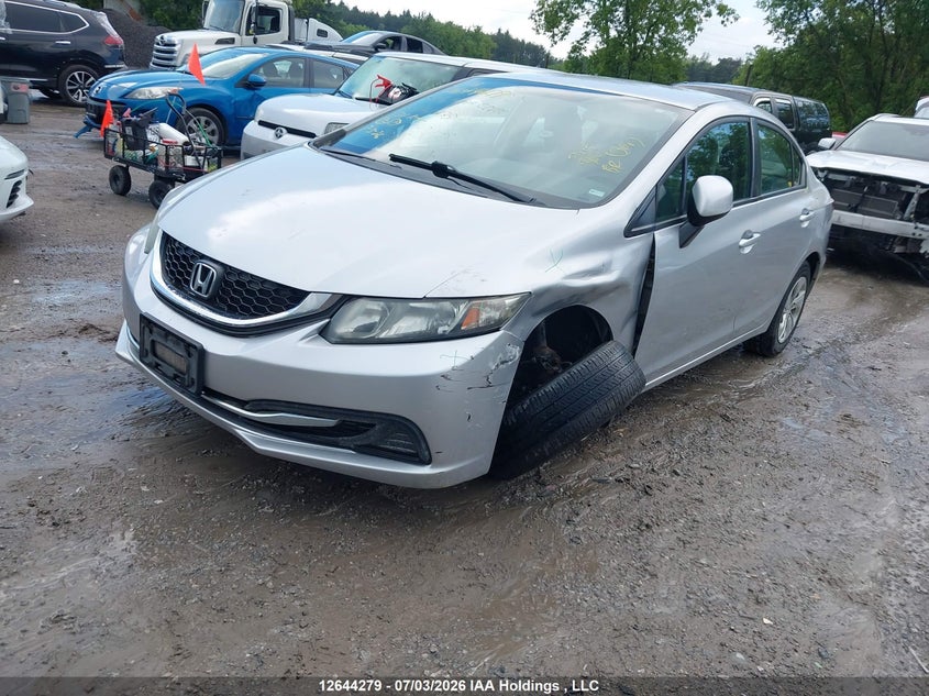 2013 Honda Civic, Front, IAAI, VIN 2HGFB2F42DH041775 — photo 2