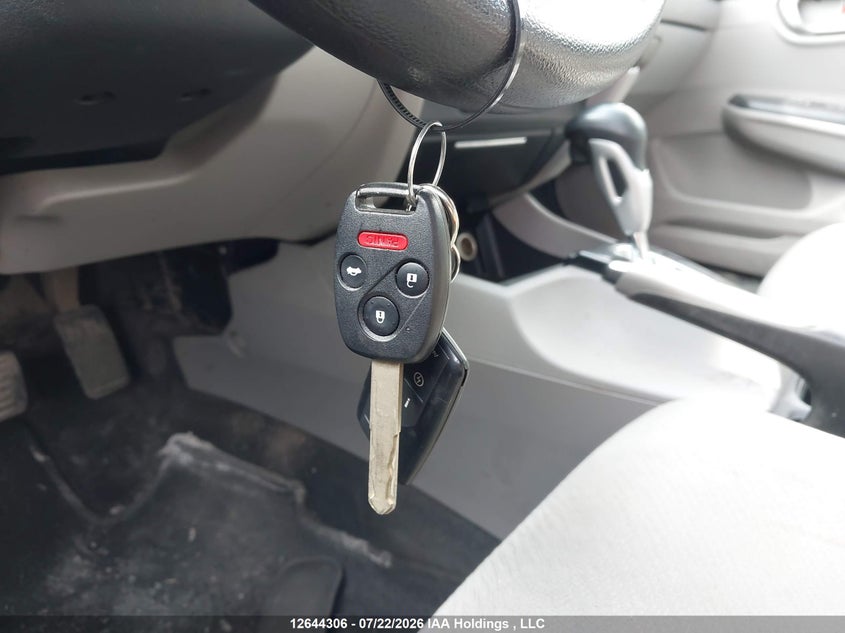 2013 HONDA CIVIC SEDAN 1.8L I-4 VVT, 140HP