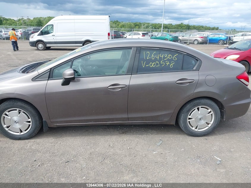 2013 HONDA CIVIC SEDAN 1.8L I-4 VVT, 140HP
