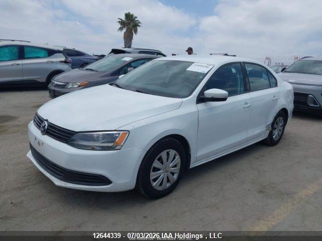 Vin: 3vw2k7aj6em305832, lot: 3045521, volkswagen jetta 2.0l trendline+ 20143