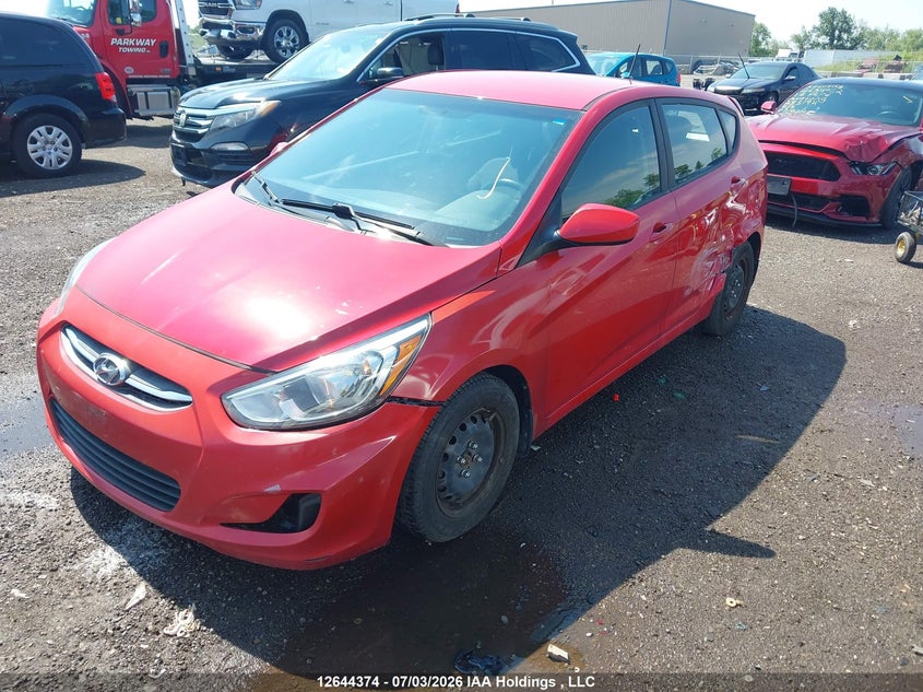 2016 Hyundai Accent, Левый бок, IAAI, VIN KMHCT5AE4GU290916 — фото 2