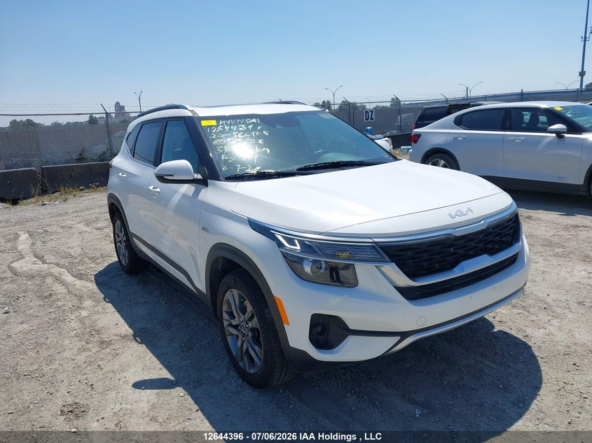 2022 Kia Seltos S VIN: KNDEUCAA0N7327628 Lot: 12644396