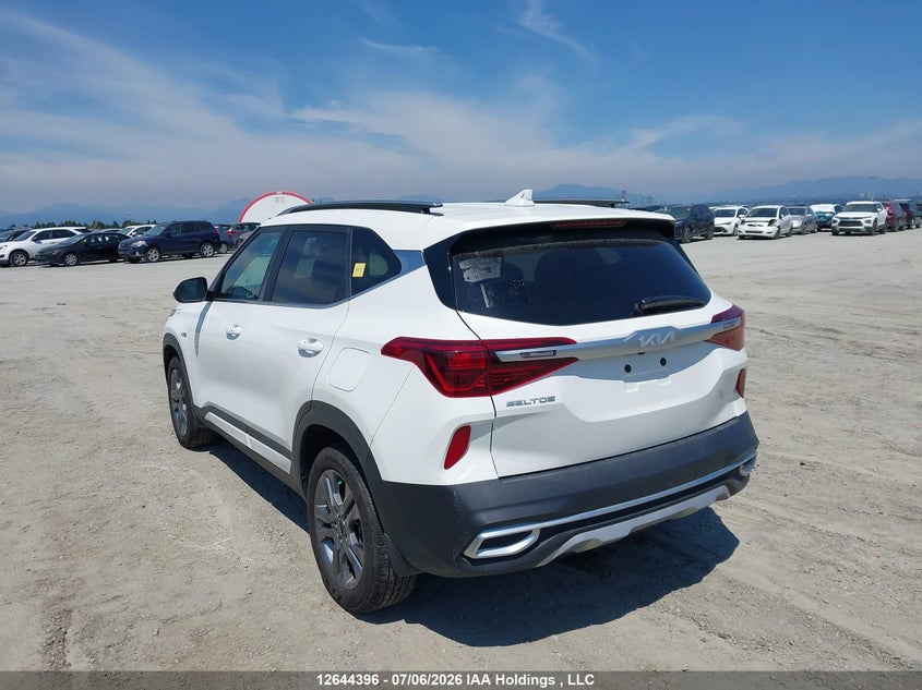 2022 Kia Seltos S VIN: KNDEUCAA0N7327628 Lot: 12644396