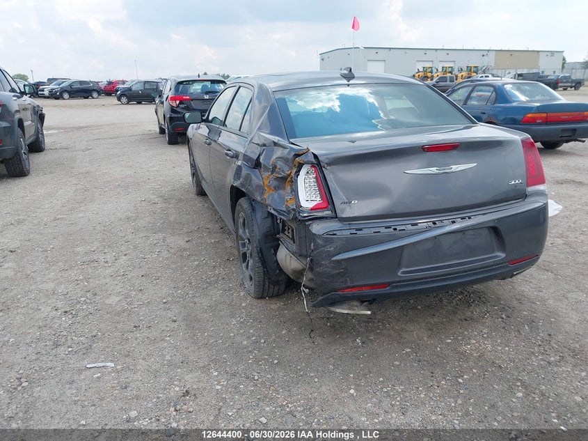 Vin: 2c3ccagg1jh250619, lot: 3045586, chrysler 300 s 20183