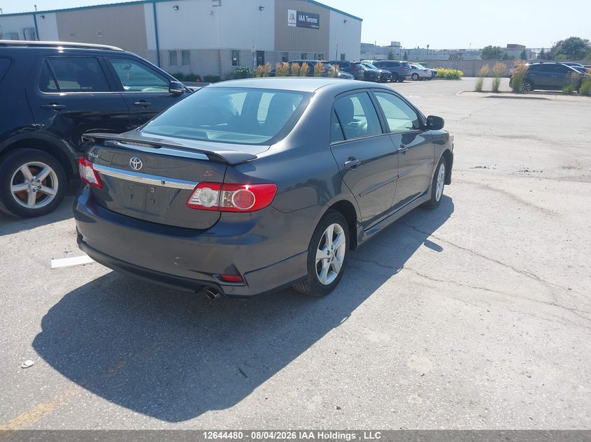 Vin: 2t1bu4ee6cc781691, lot: 3045685, toyota corolla 20124