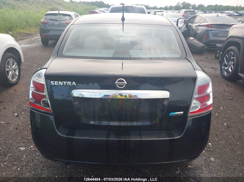 2010 Nissan Sentra 2.0/2.0S/Sr/2.0Sl VIN: 3N1AB6AP0AL692135 Lot: 12644484