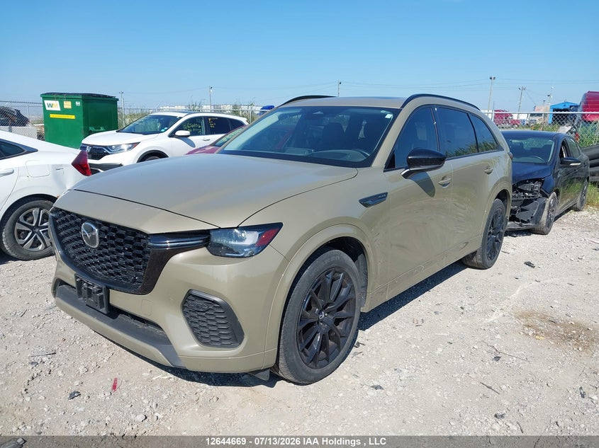 2025 Mazda CX-70, Right Front, IAAI, VIN JM3KJDHD9S1120050 — photo 2