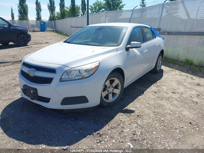 Vin: 1g11c5sa8df226913, lot: 3045888, chevrolet malibu 1lt 20132