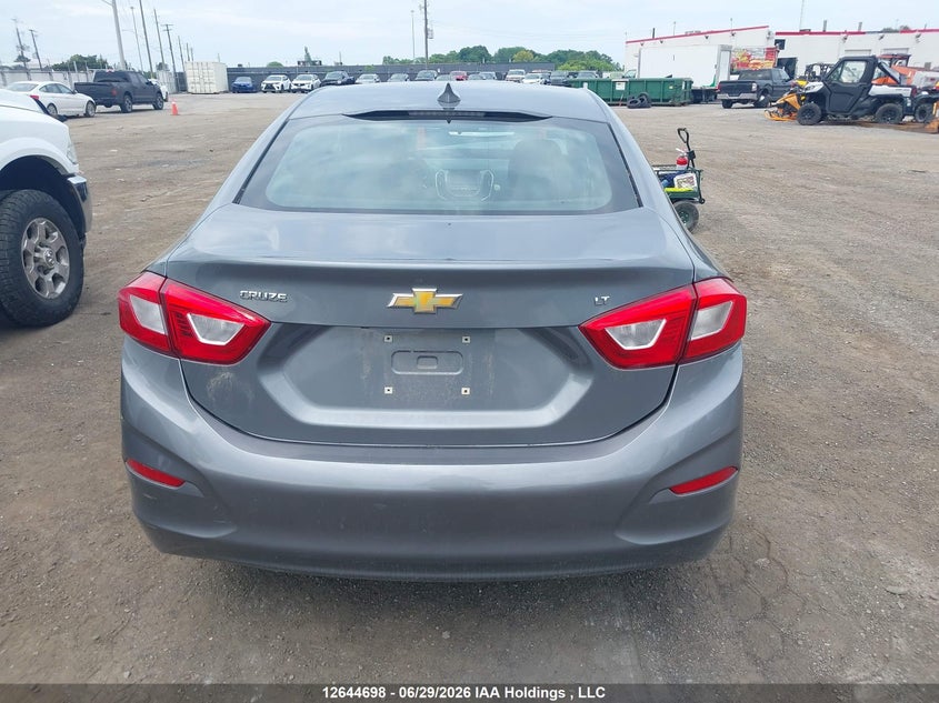 2018 Chevrolet Cruze Lt VIN: 1G1BE5SM9J7124082 Lot: 12644698