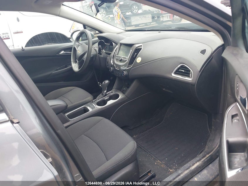 2018 Chevrolet Cruze Lt VIN: 1G1BE5SM9J7124082 Lot: 12644698