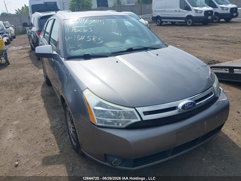 Vin: 1fahp3fn9bw154585, lot: 3045942, ford focus 2011 img_1