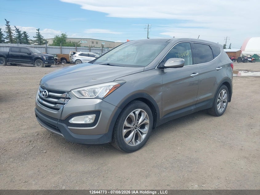 2013 Hyundai Santa Fe Sport 2.0T Limited, Left Front, IAAI, VIN 5XYZUDLAXDG042764 — photo 2