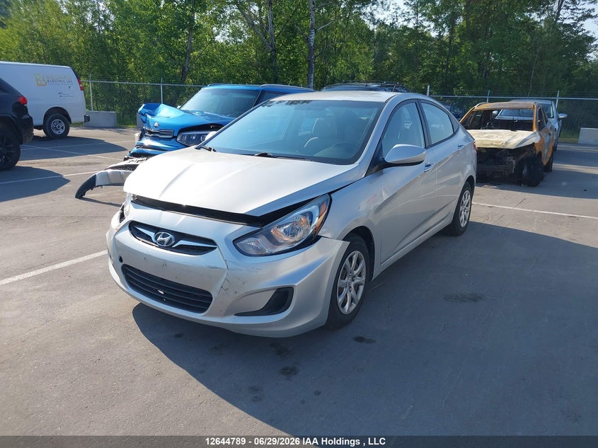 2014 Hyundai Accent, Удар спереди, IAAI, VIN KMHCT4AE9EU771400 — фото 2
