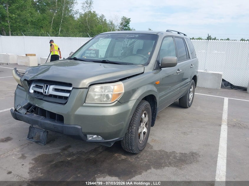 2007 Honda Pilot, Удар спереди, IAAI, VIN 2HKYF18587H001174 — фото 2