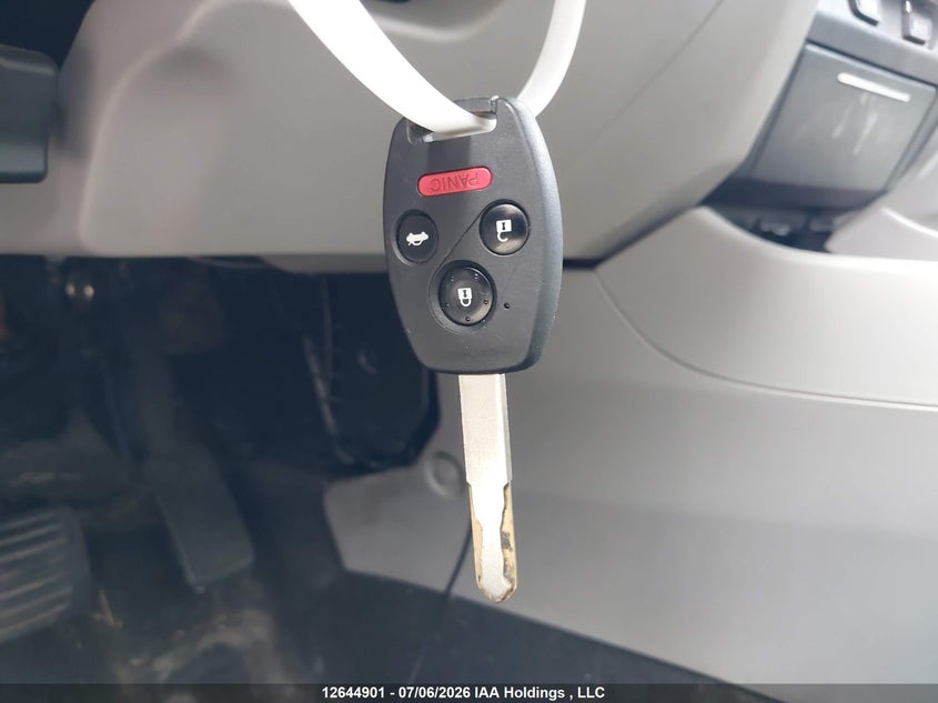 2013 HONDA CIVIC SEDAN 1.8L I-4 VVT, 140HP