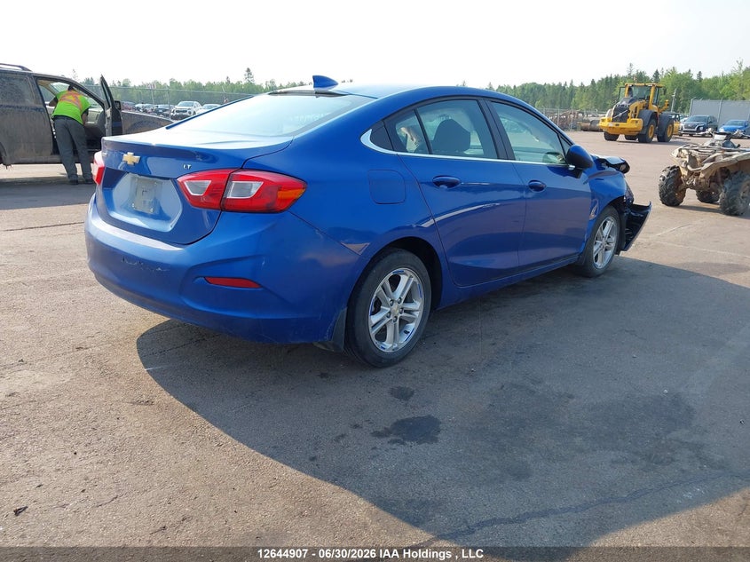 Vin: 1g1be5sm2j7116745, lot: 3046139, chevrolet cruze lt 20184