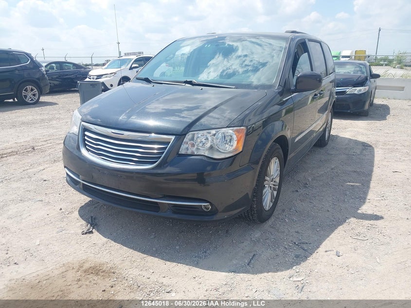 2015 Chrysler Town & Country Awd, Possible Mechanical, IAAI, VIN 2C4RC1CG9FR707951 — photo 2