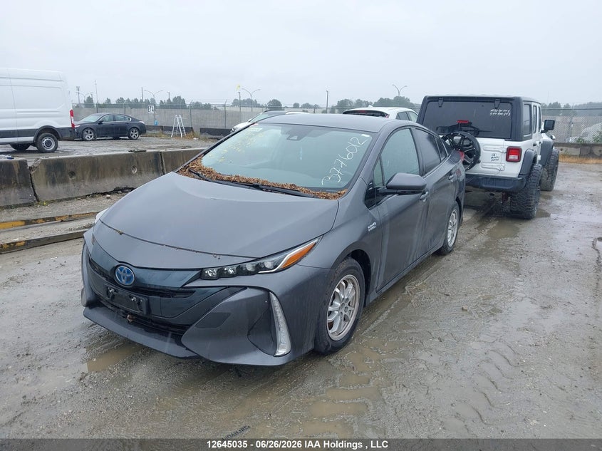 Vin: jtdkamfp7m3195133, lot: 3046268, toyota prius prime le/xle/limited 20212