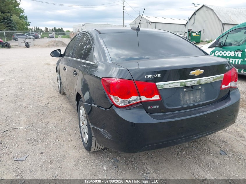 Vin: 1g1pc5sb5f7261893, lot: 3046273, chevrolet cruze 20153