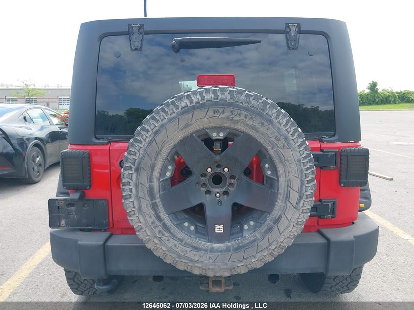 2014 Jeep Wrangler Unlimited Sport VIN: 1C4BJWDG6EL274065 Lot: 12645062