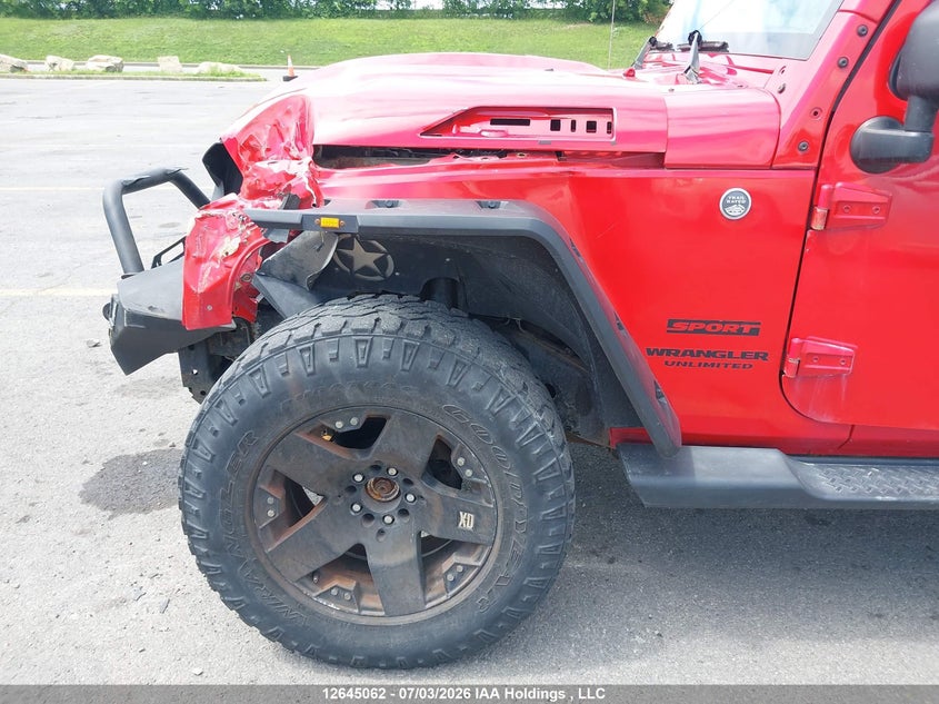 2014 Jeep Wrangler Unlimited Sport VIN: 1C4BJWDG6EL274065 Lot: 12645062