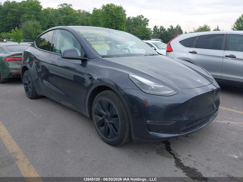 2024 TESLA MODEL Y LONG RANGE